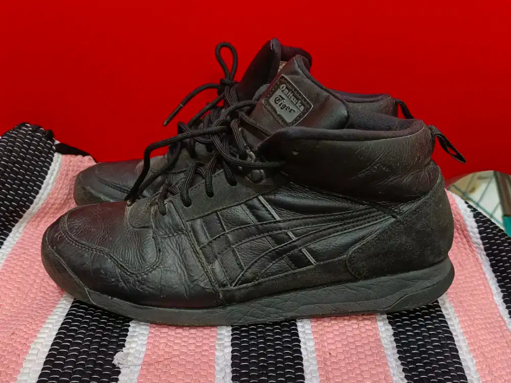 Sepatu Onitsuka Tiger Horizonia MT Full black uk 41,5 original