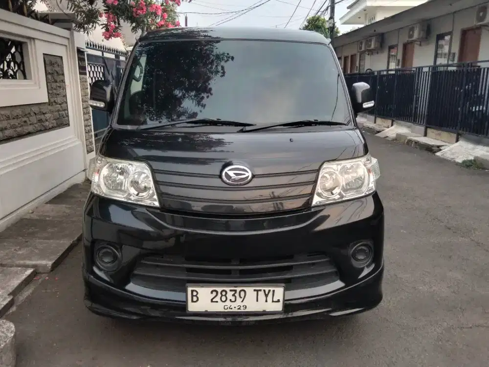 Luxio Daihatsu luxio