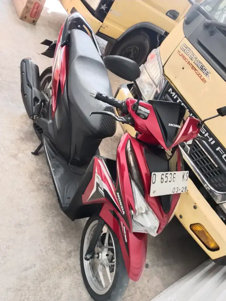 vario 125 tahun 2014