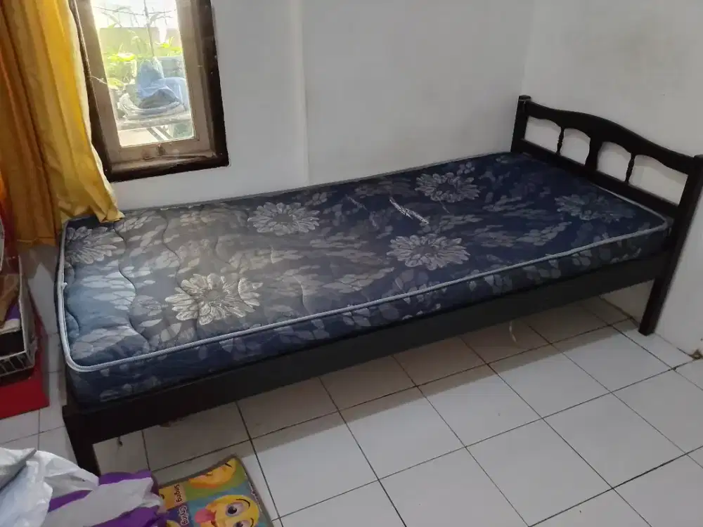 Kasur + Dipan Kayu 90x200