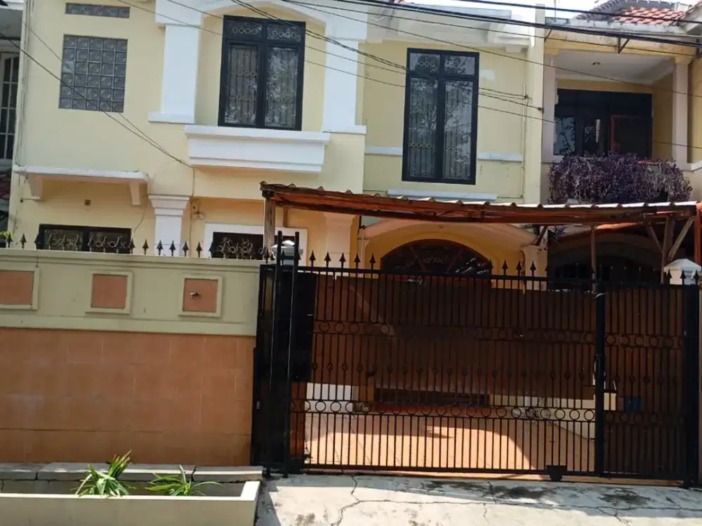 DISEWAKAN MURAH RUMAH 8 X 20 DI TAMAN PALEM LESTARI CENGKARENG JAKARTA BARAT