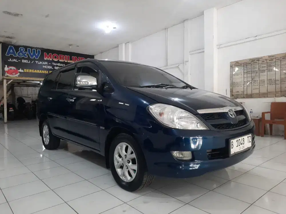TOYOTA KIJANG INNOVA 2.0 V AT 2007 BIRU