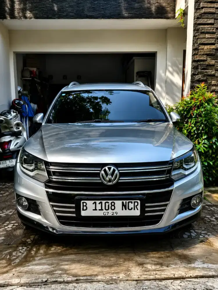 VW tiguan 1.4 TSI highlinse 2013. Di jual cepat