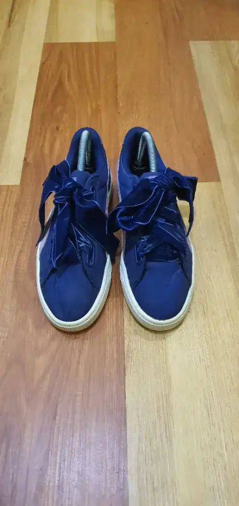 Sepatu Puma Wanita
