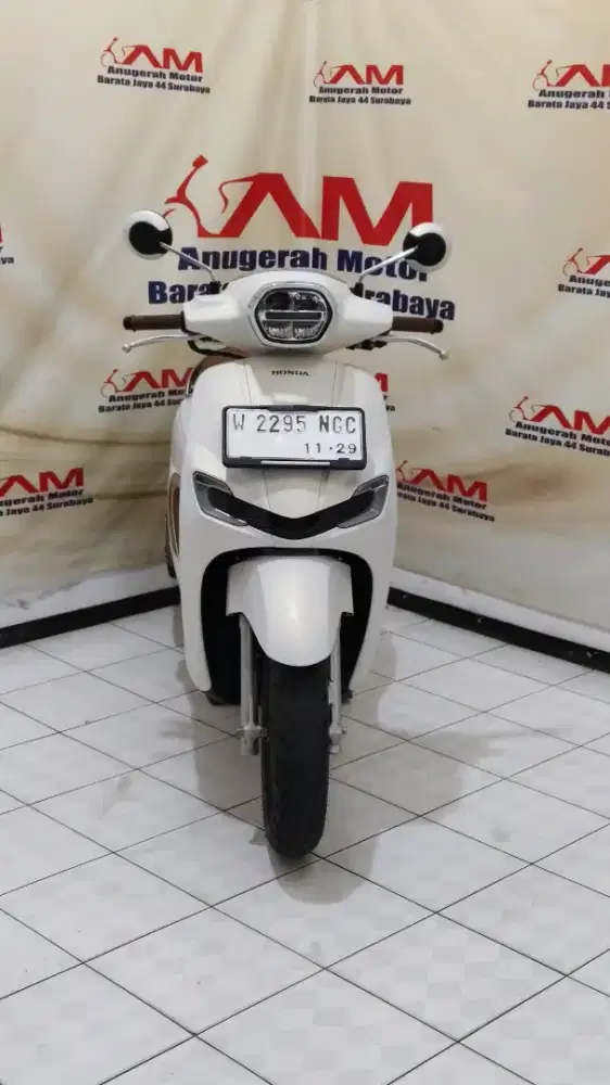 Km 6 Ribu Honda Stylo ABS tahun 2024 warna putih