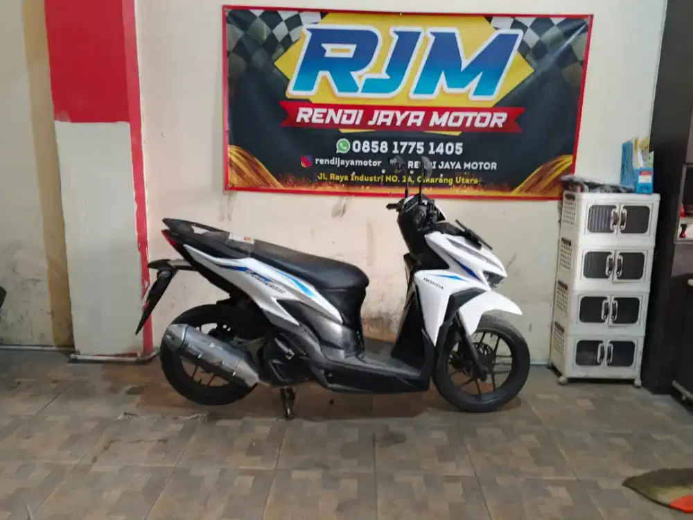 [PROMO] Honda Vario 125 LED new Tahun 2019 Surat komplit