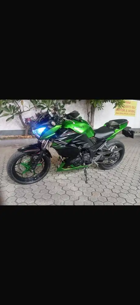 DI JUAL KAWASAKI Z250 Full paper