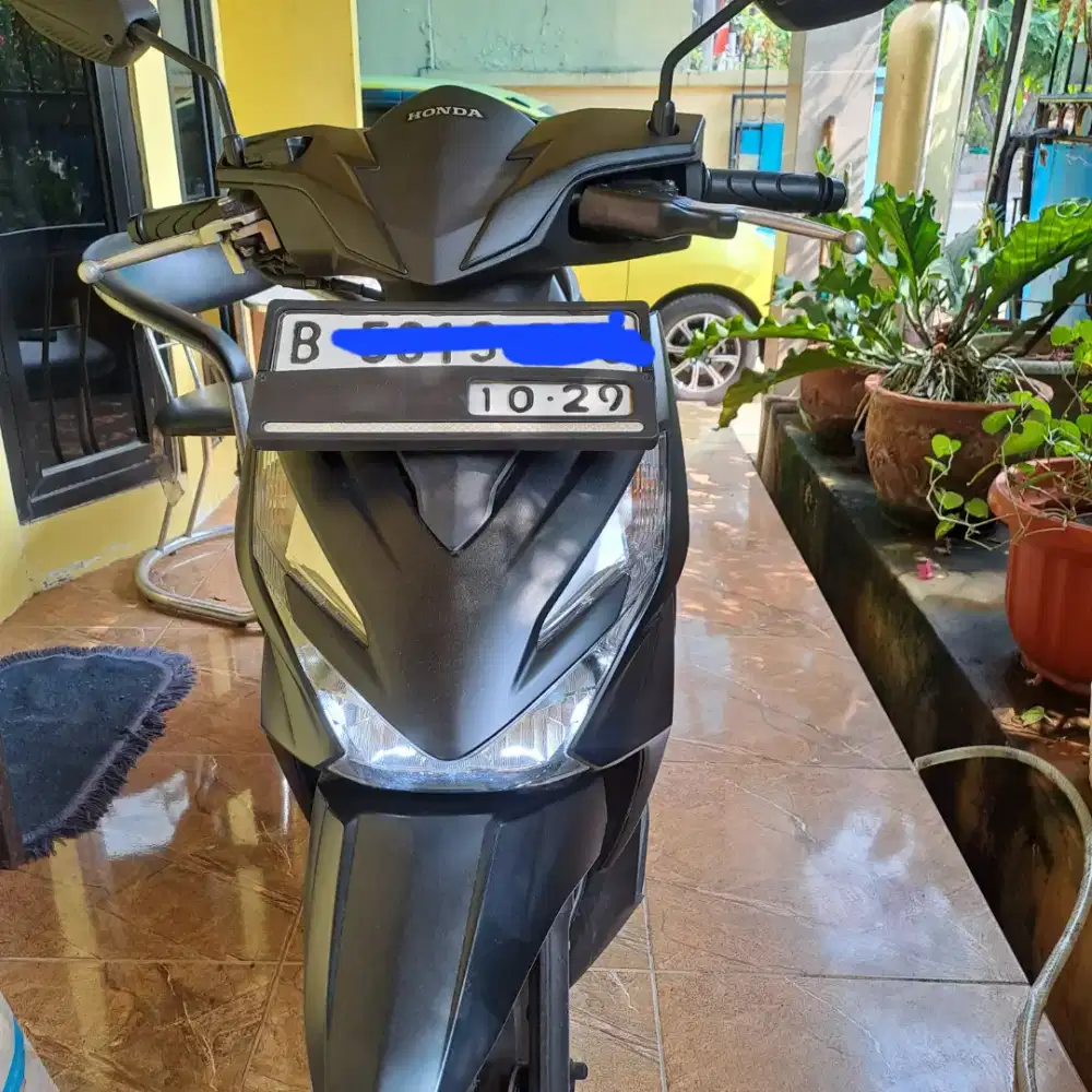 Jual cepat beat 2024 keyless km 13 rb  hrg 15 jt
