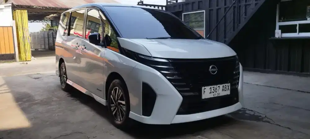 Nissan Serena E-Power 2025 Like New