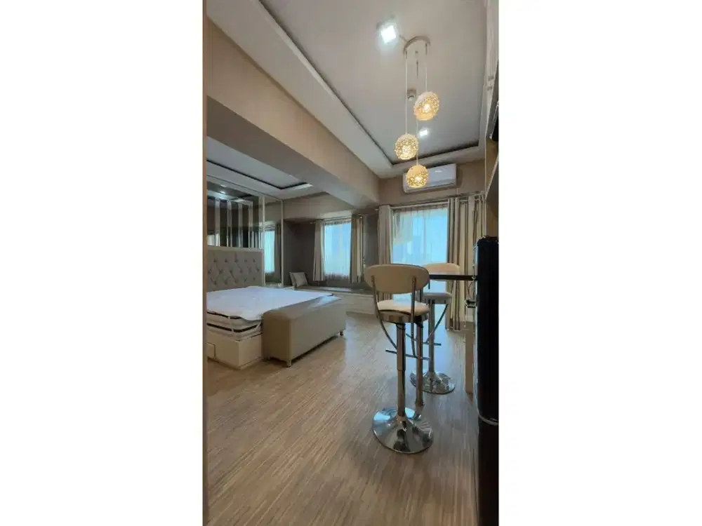 Disewakan apartemen benson studio full furnish biasa dan bersih 30jt/th lantai 5