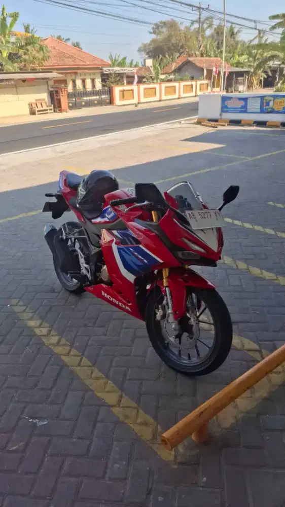 CBR 150r Low KM