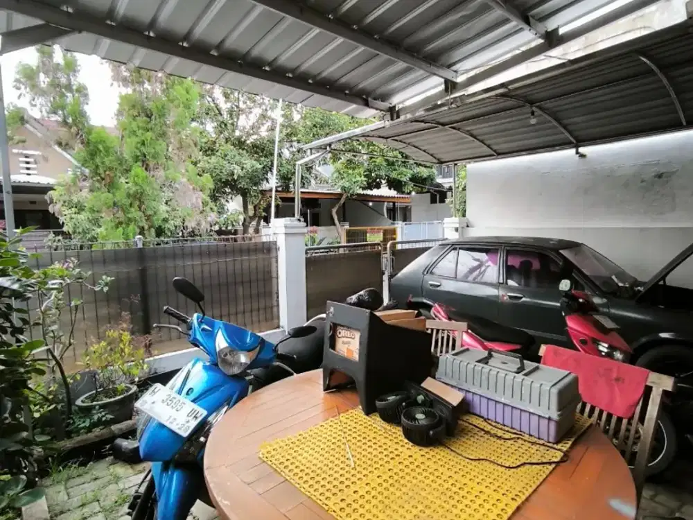 Rumah Grand Deltasari Waru Bagus Terawat Siap Huni Row Jalan 2 Mobil Longgar