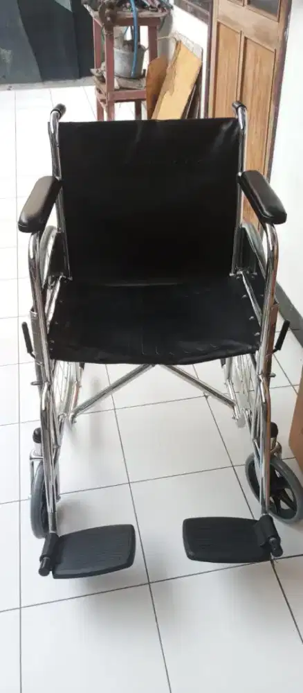 Kursi roda onemed
