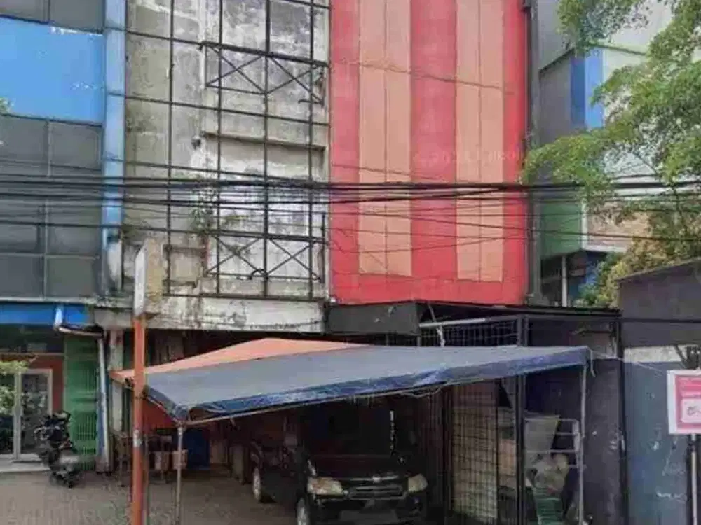 ruko 4lantai di jalan ahmad yani cicaheum bandung kota