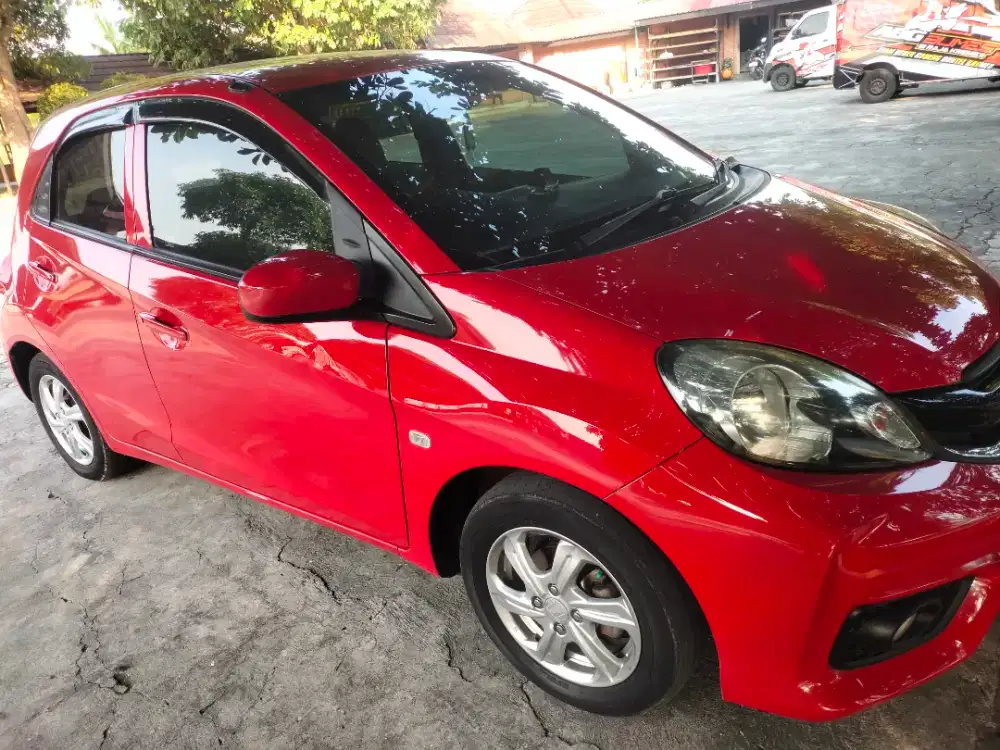 Honda Brio E 2018. Metik