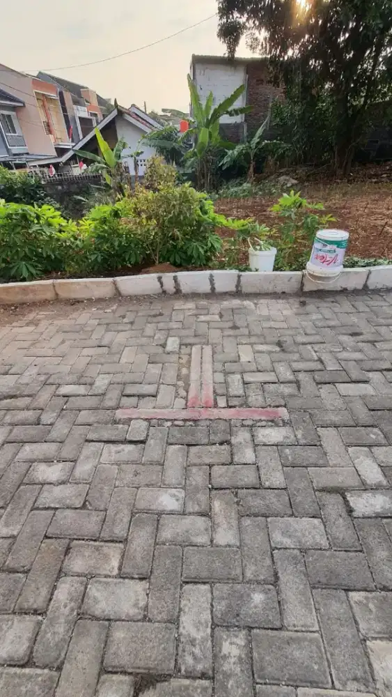 Tanah dijual siap bangun murah bulusan selatan strategis jalan lebar
