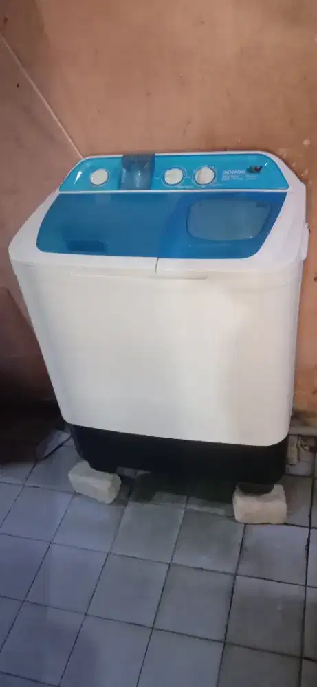 Dijual mesin cuci denpoo 2 tabung 8kg
