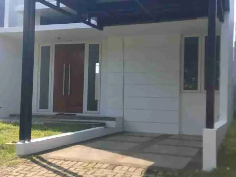 DIJUAL / DISEWAKAN RUMAH 2 LANTAI DI CITRA GRAN CIBUBUR
