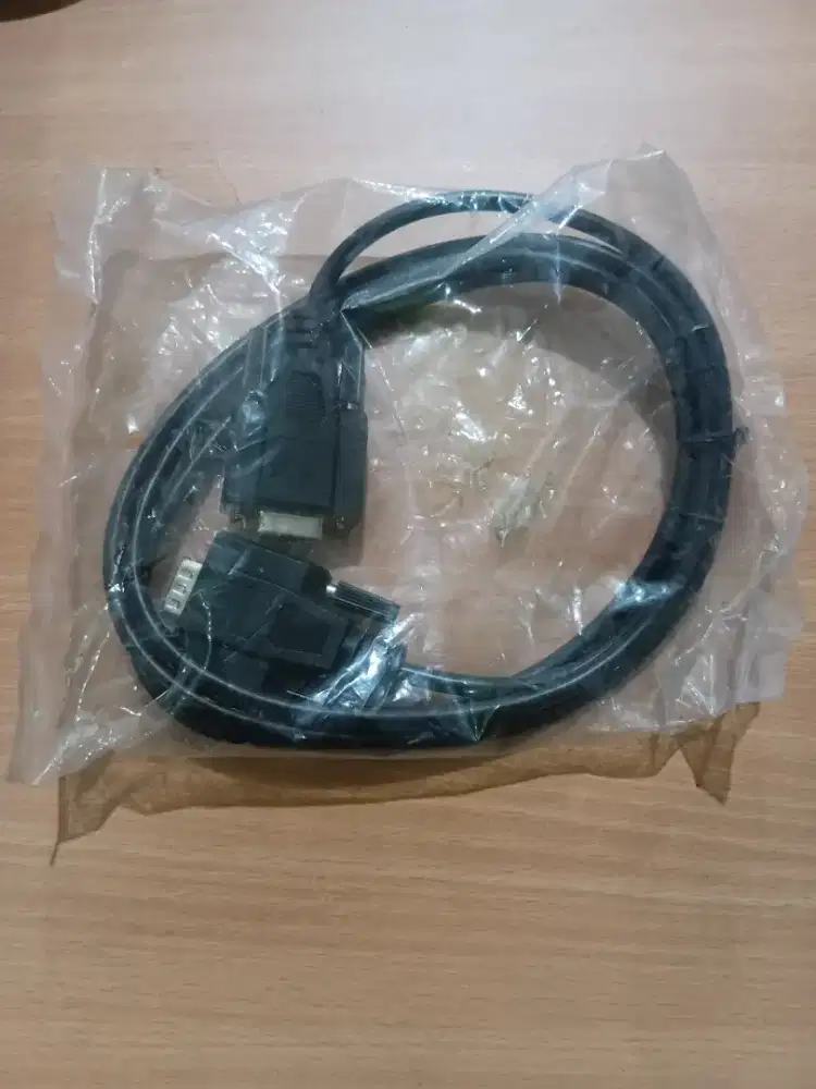 Kabel vga masih baru