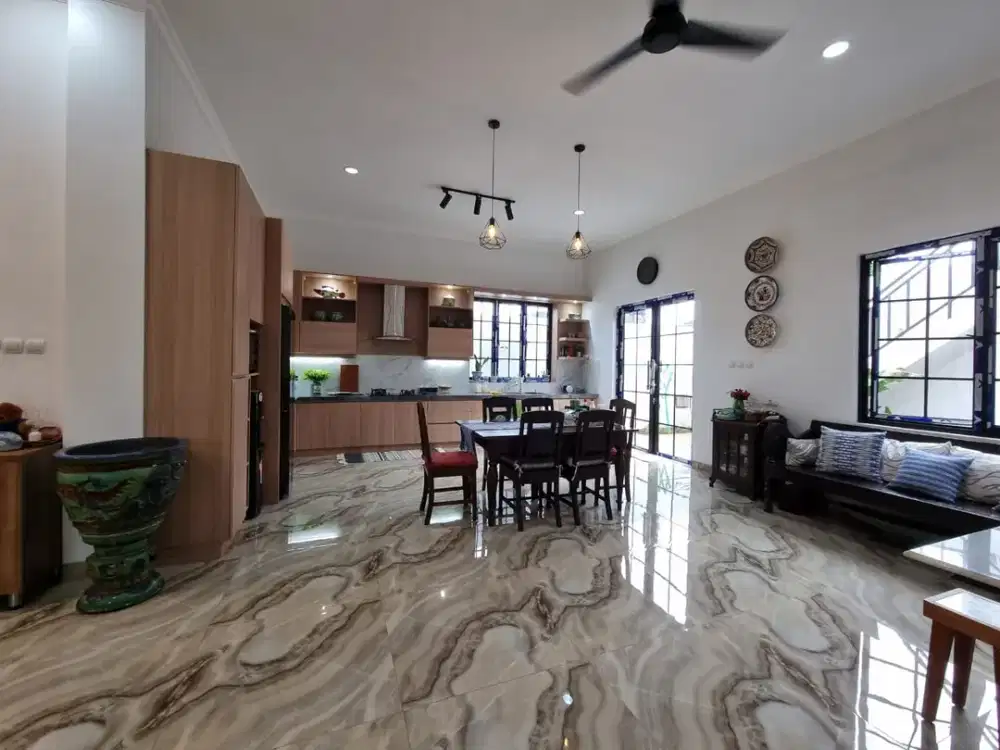 Di Sewakan Rumah 770m FULLY FURNISHED di PENGASINAN DEPOK