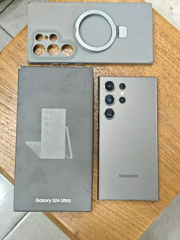 Samsung S24 Ultra 1Tb Like new