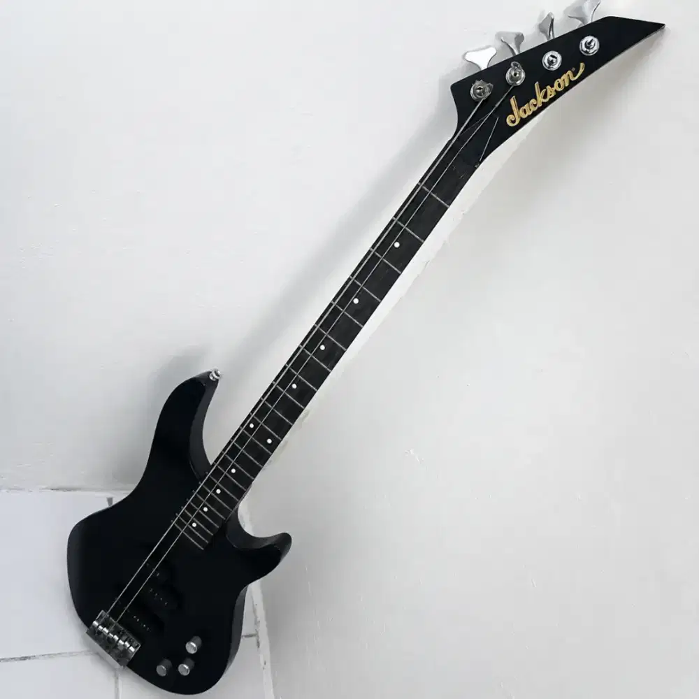 BASS JACKSON CONCERT BASS 99 vintage legend Korea – 4 STRING – BLACK