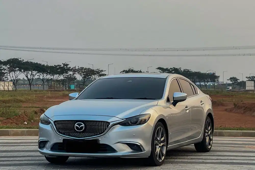 MAZDA 6 sedan 2.5 AT SKYACTIV BERGARANSI24