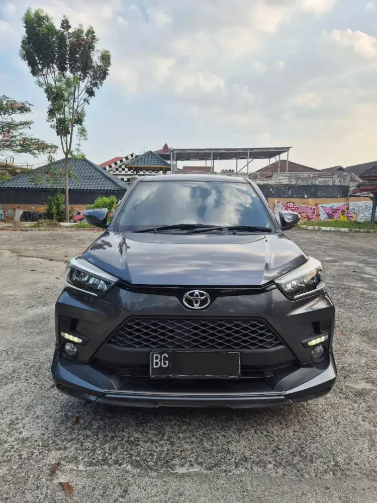 Dijual Toyota Raize GR 1.0t CVT 2022