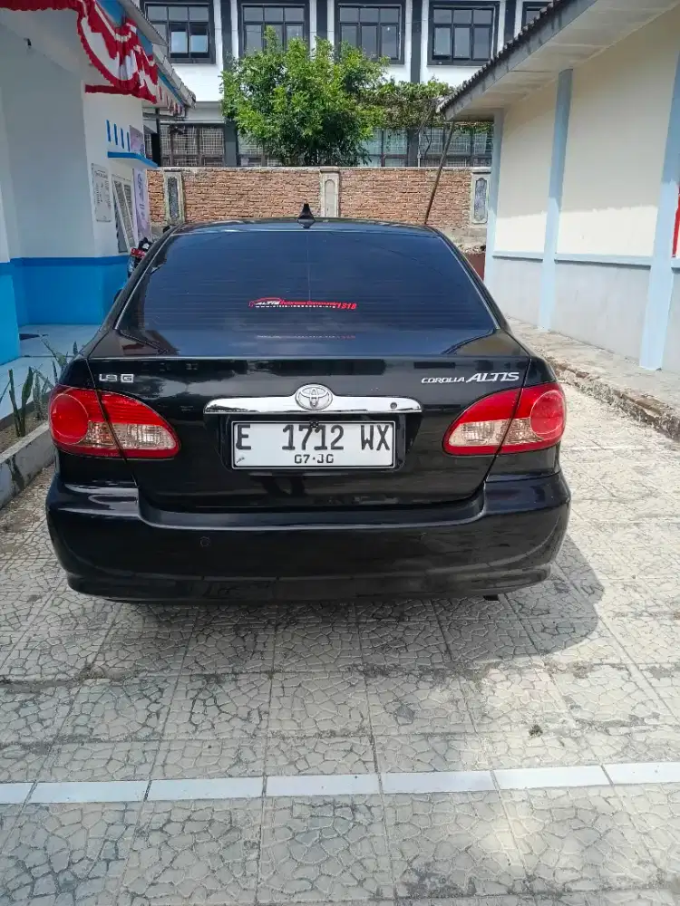 Jual sedan corolla  bantu teman