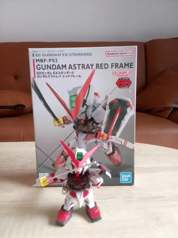 Gundam SD Astray Red Frame Bandai