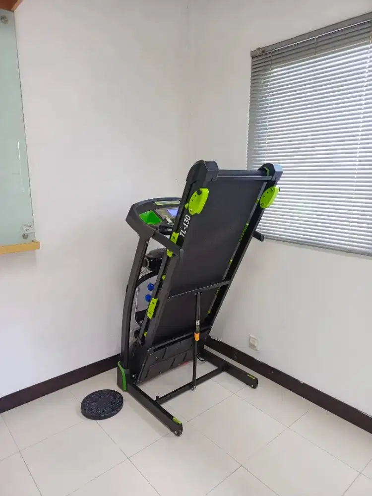 Ready Treadmill elektrik multi fungsi terlaris banjarmasin