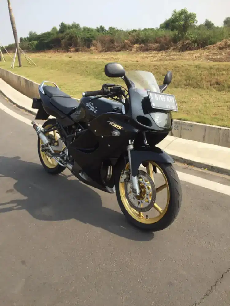 Kawasaki ninja RR old