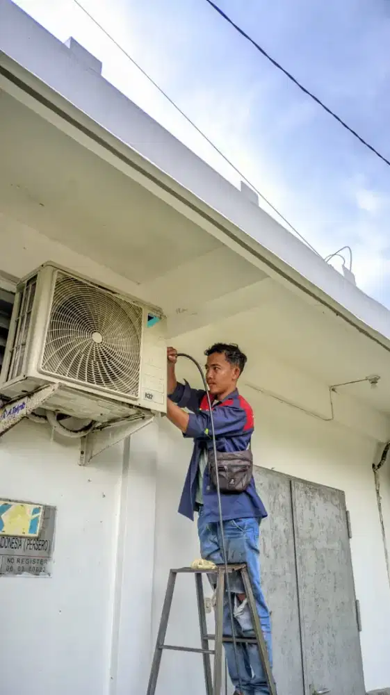 Jasa service AC JELAS TERPERCAYA