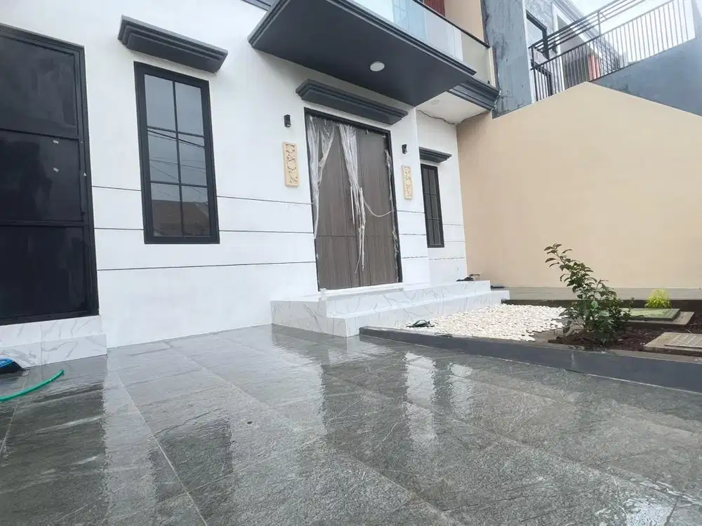 Jual Rumah Baru Babatan Pantai