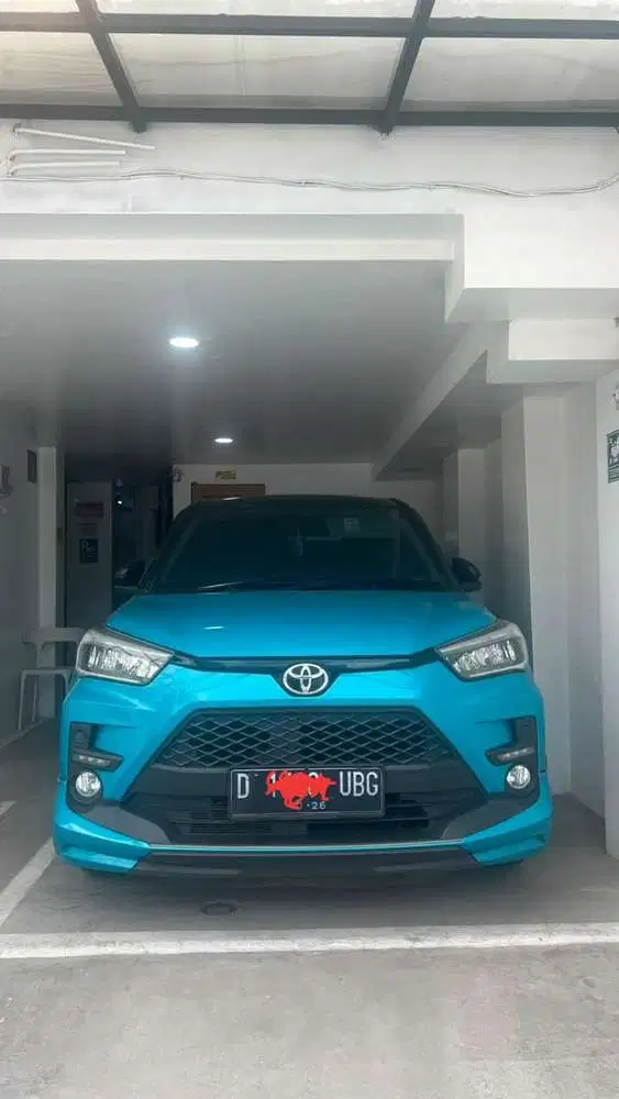 Toyota Raize GR Two Tone 2021 Bensin