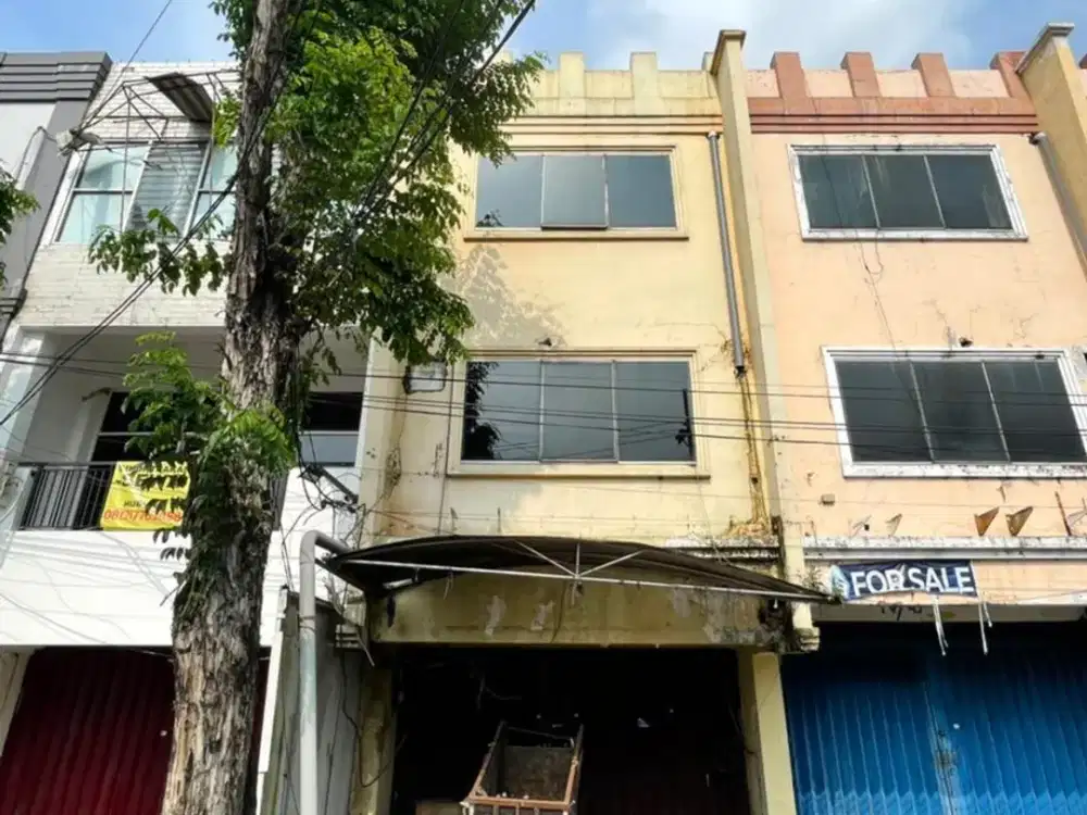 Jual Lelang Ruko 3 Lantai Murah di Manyar Kertoarjo Belakang Bonnet Supermarket