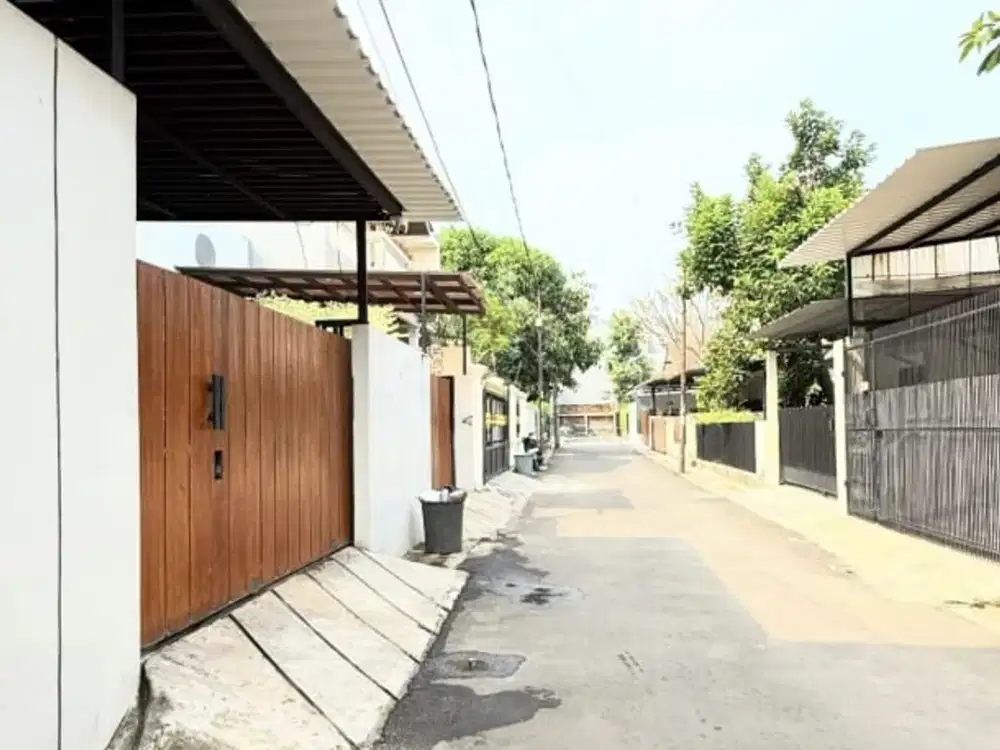 Dijual Rumah Siap Huni + Ev Charger Dekat Stan dan Stasiun di Jurang Mangu Permai