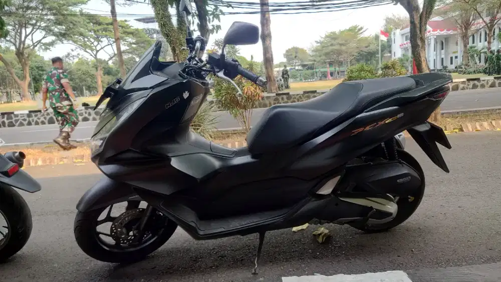 Honda Pcx 2022 Hitam