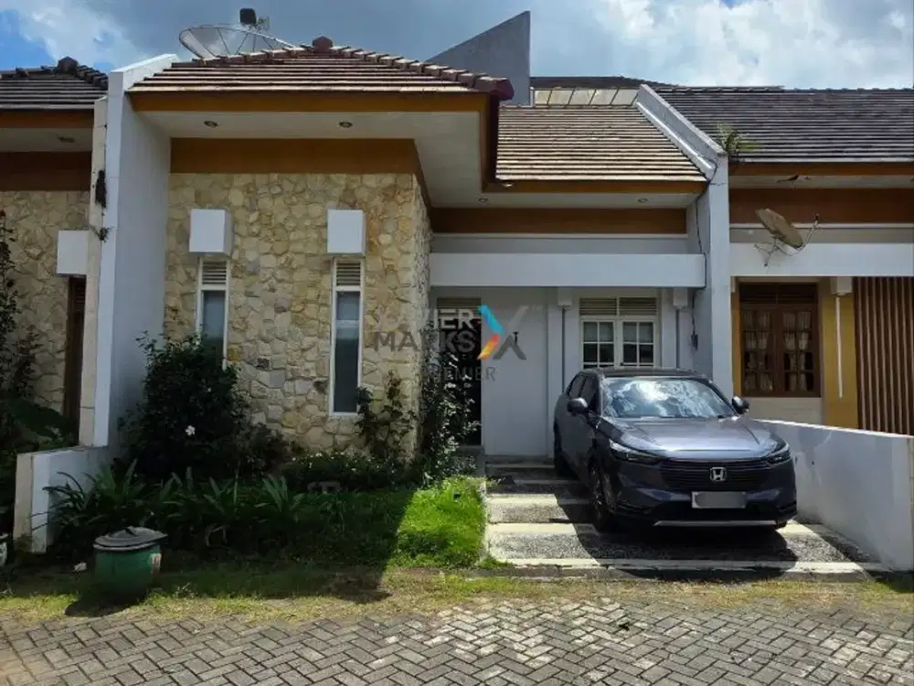 Dijual Rumah Furnished di Villa Kusuma Pesanggrahan Batu