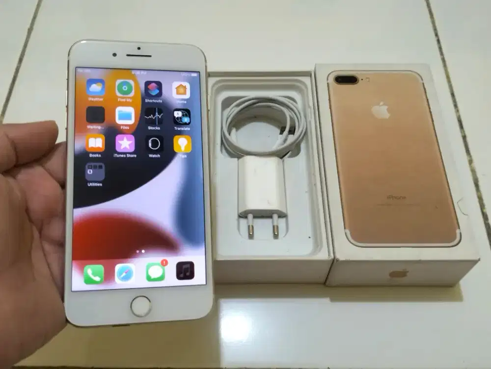BUTUH UANG iPhone 7+ Plus 32GB GOLD 4G LTE ALL OPERATOR inter No Minus