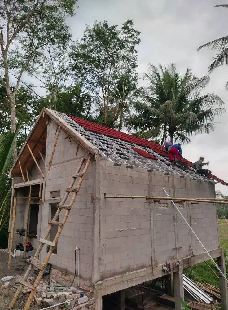 Renovasi Atap Lapuk Dengan Baja Ringan Lebih Awet Murah dan Kokoh