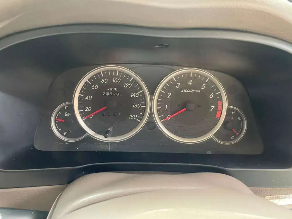 Toyota Avanza 2008 Bensin