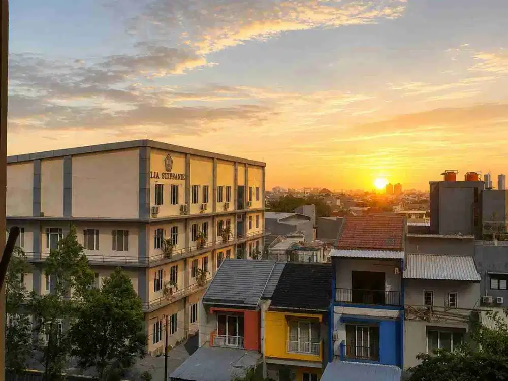 SERIUS BELI,Apartemen Palm Mansion Hadap Timur