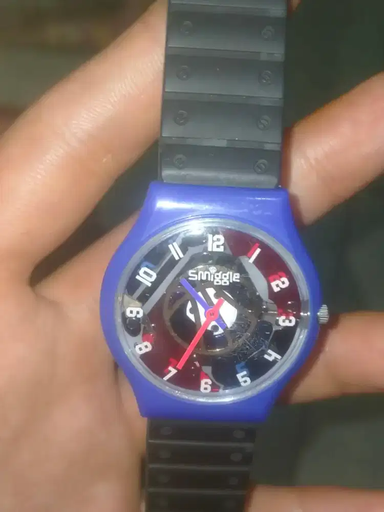 Di jual jam tangan merk smiggle original