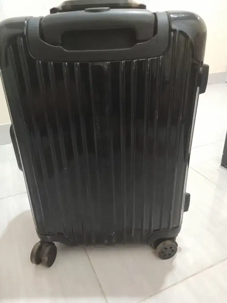 Koper merk LUGGO dgn kunci TSA 007 sedang