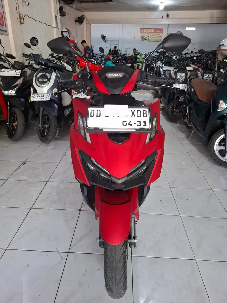 Honda Vario cbs 160cc 2026 Merah