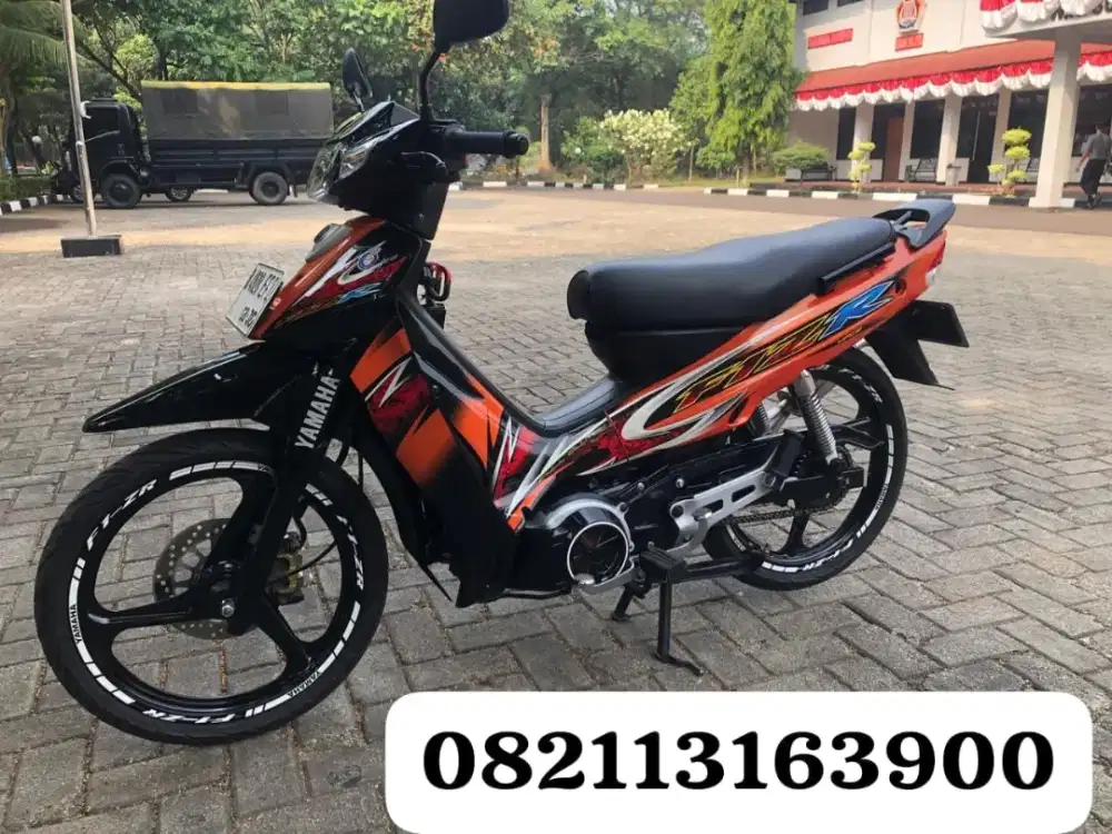 Jual YAMAHA F1ZR TAHUN 2005 ISTIMEWA.
