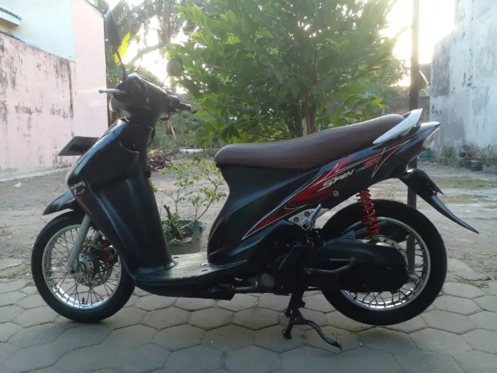 Suzuki spin THN 2008 plat AB Bantul