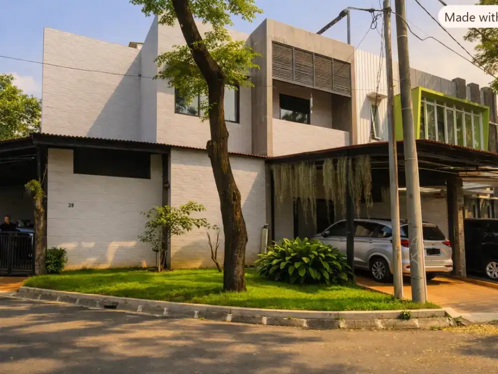 Rumah Hook Modern, Tenang dan Aman di Taman Simpruk Cluster [Lippo Cikarang]