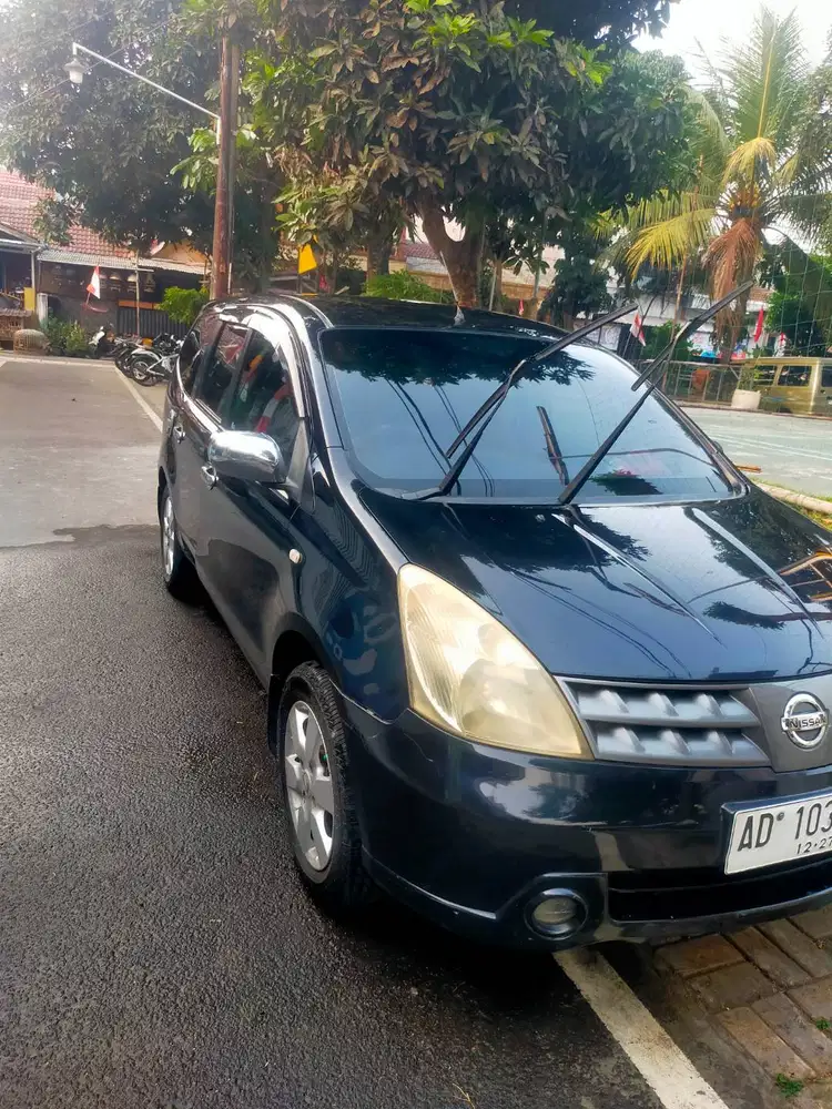 Grand livina 2007